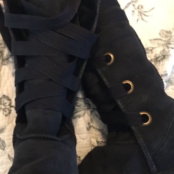 ⛔️SOLD⛔️Emu Maitress Black Tall Boot 7 EEUC - Picture 6 of 7